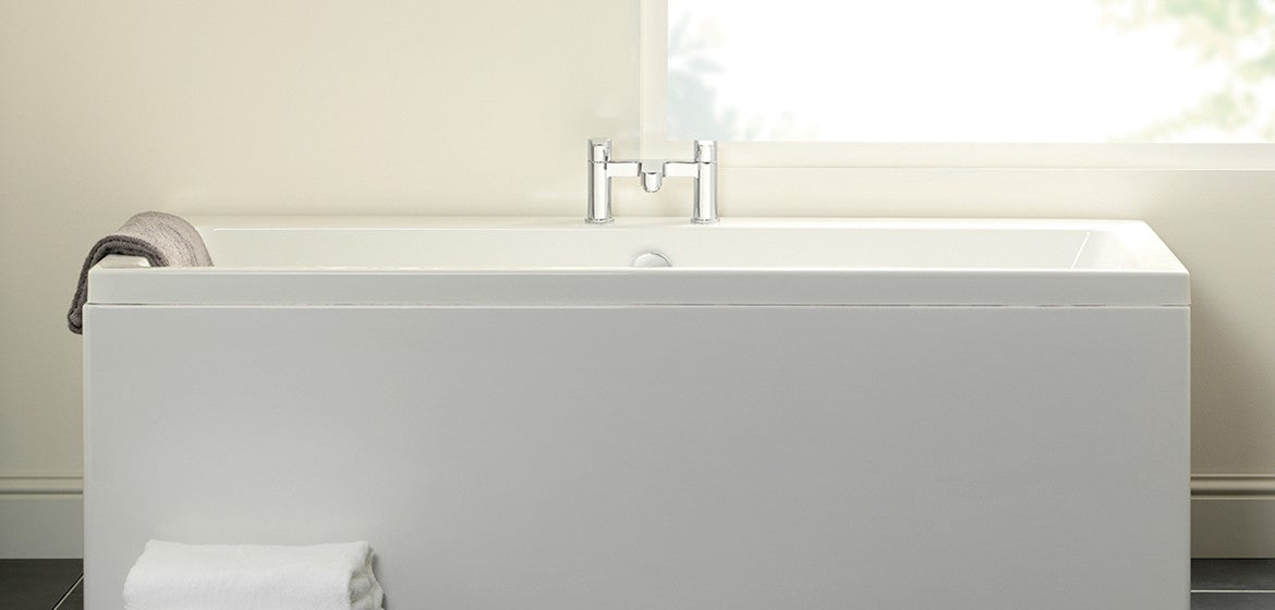 Carron Quantum 1700mm x 700mm Double Ended Bath